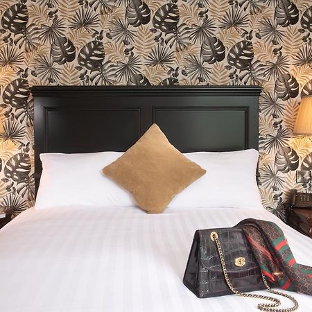Bunratty Manor Hotel Bagian luar foto