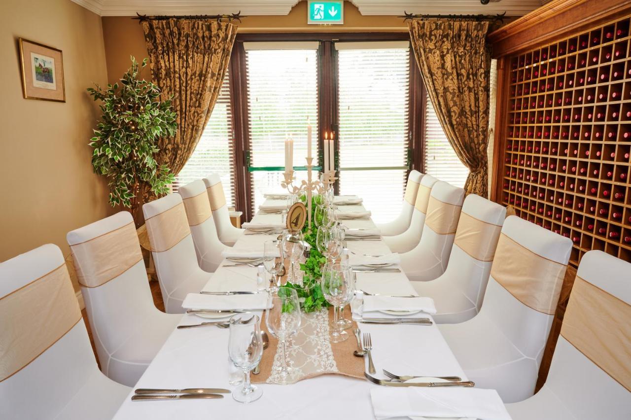 Bunratty Manor Hotel Bagian luar foto