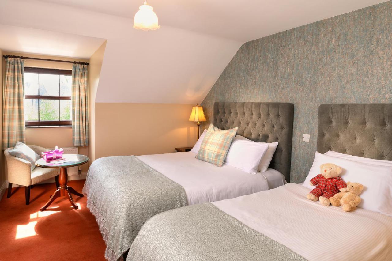 Bunratty Manor Hotel Bagian luar foto